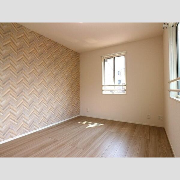 コルマール201号室 洋室