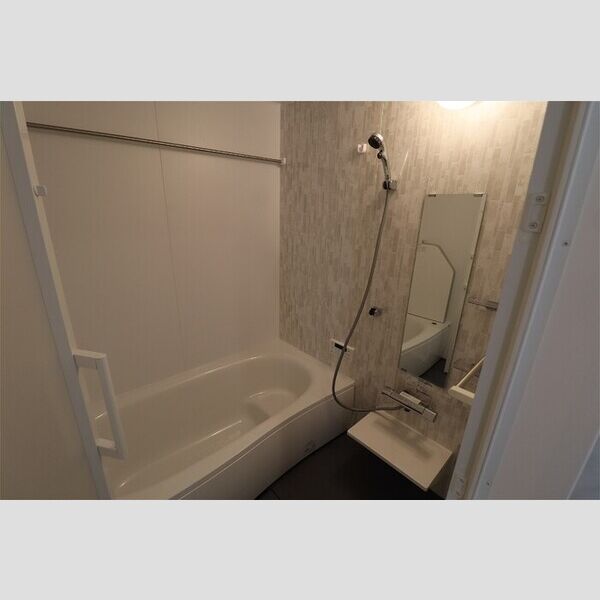 D-KISARIA　EⅠ105号室 浴室