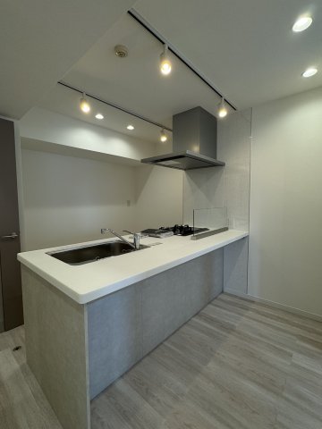 プライムアーバン千住 キッチン