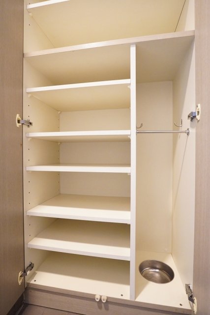 千駄木リリエンハイム 靴入