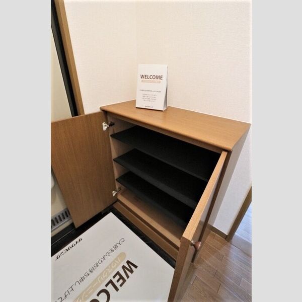 グリーンヴァレー葉山 シューズボックス