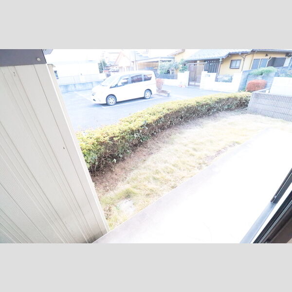 タウンコート　A102号室 専用庭