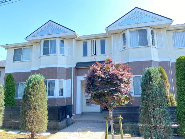 エスポラード 外観写真（昼）