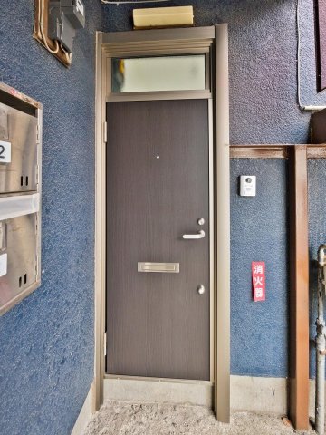 桜ハウス 玄関新しくなりました