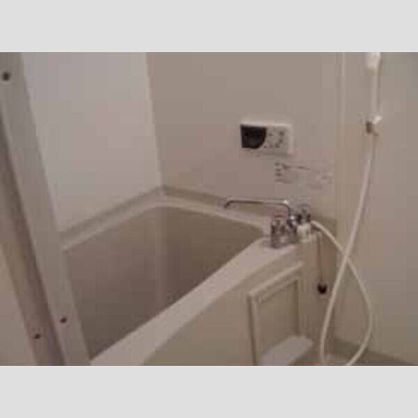 フォリオ春日部206号室 浴室(追焚き式)