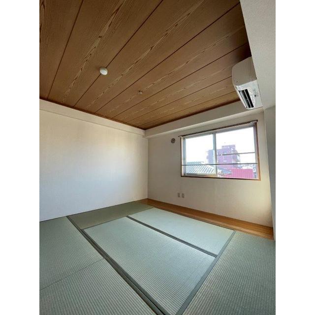 フォレストガーデン 内観