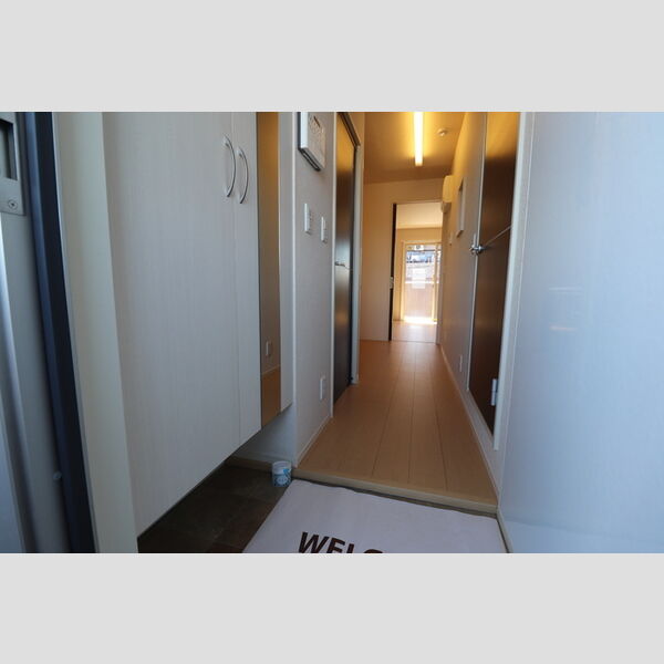 アグスター310号室 玄関