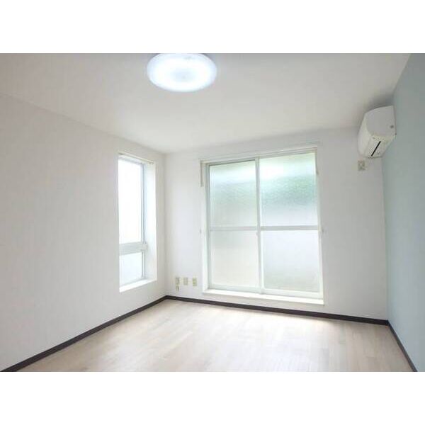 ラリグラス リビング