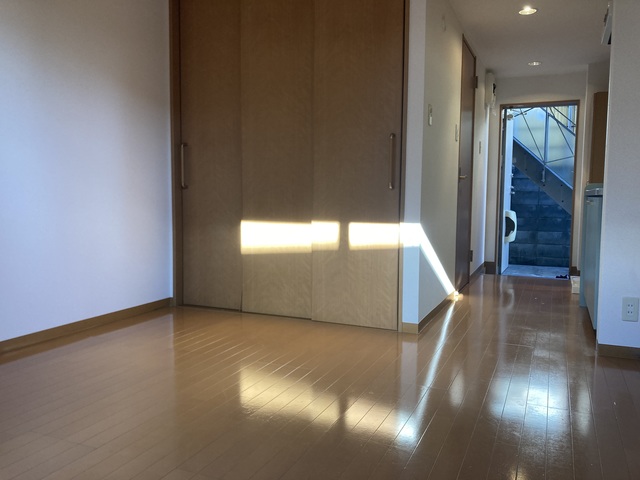 ビーハイヴ0102号室 寝室