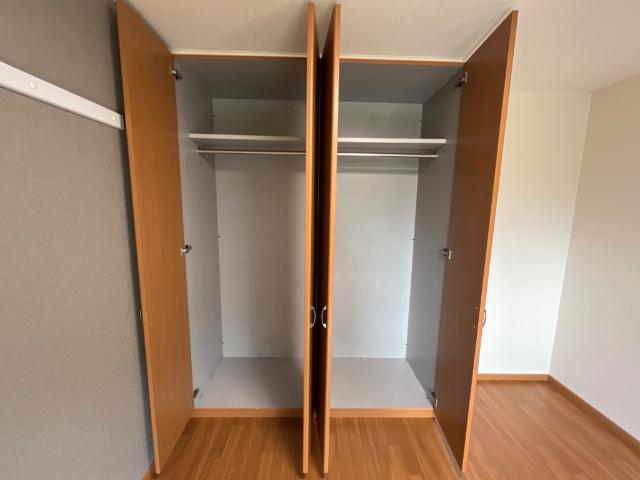 ガーデンヒルズNAKAYAMA壱番館110号室 クローゼット
