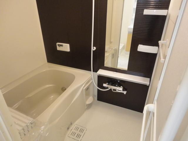 リオ　アレーナ（Ｒｉｏ　Ａｒｅｎａ）105号室 バス