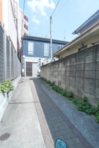 Ｆ－ｇａｒａｇｅ野方1階 外観