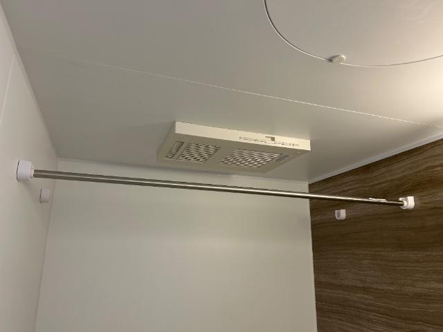 ピーニャ市川101号室 浴室乾燥機