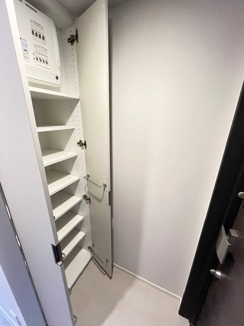 クロスレジデンス六義園5階 収納