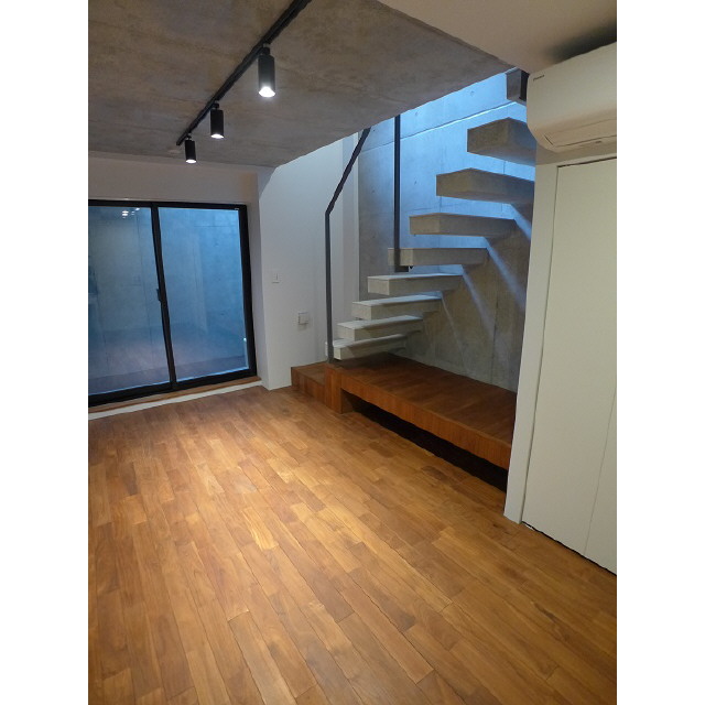 LEGALAND高円寺 リビング