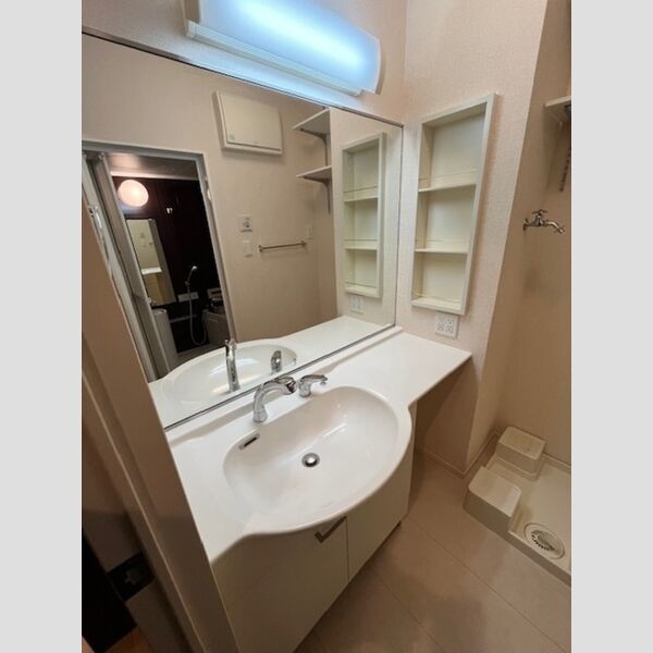 Bell Green303号室 同建物別部屋の参考画像