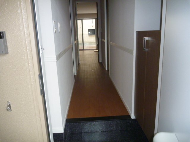 ガーデニングヒルズ北野３４５ 玄関