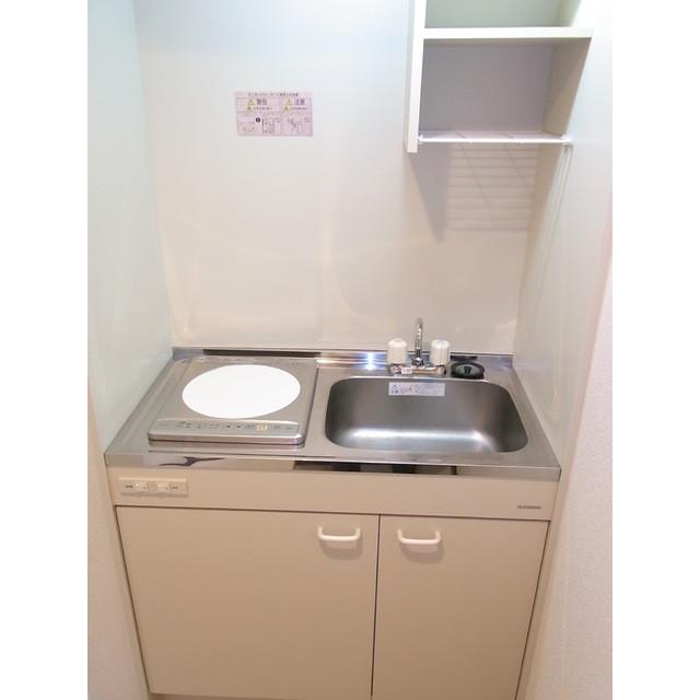 スリーワン1階 キッチン