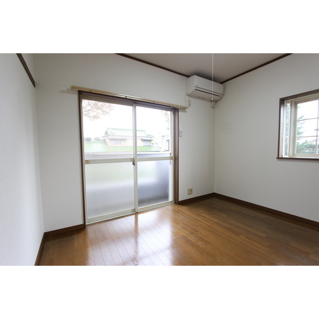 ヤマミチハイツ203号室 内観