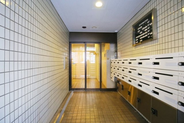 ライオンズマンション川口並木 エントランス