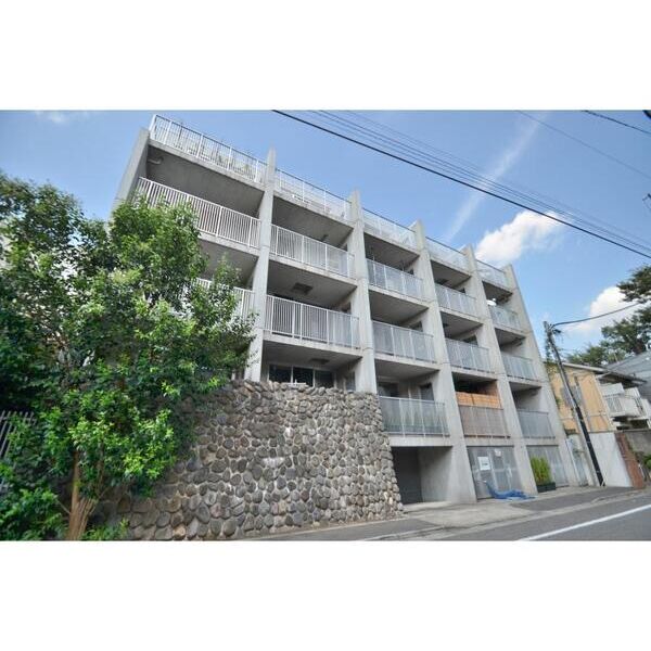 2232フレグランスアベニュー104号室 外観