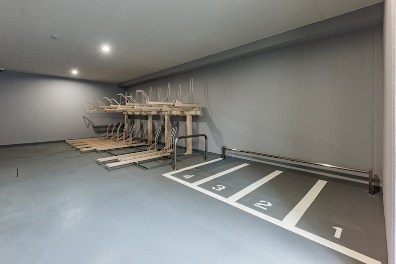 ドゥーエ菊川5階 駐輪場・バイク置場