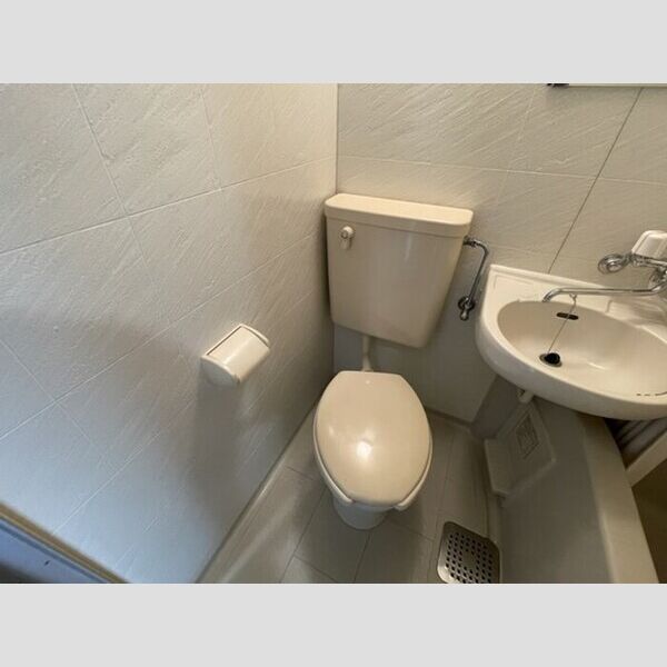 コンフォール小泉206号室 トイレ