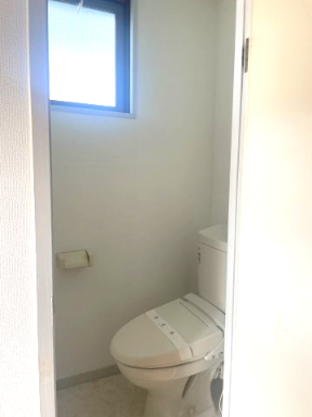 マンション三鈴201号室 トイレ