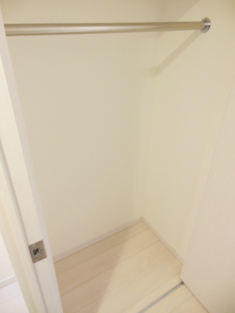 グランド・ガーラ桜木町駅前7階 クローゼット