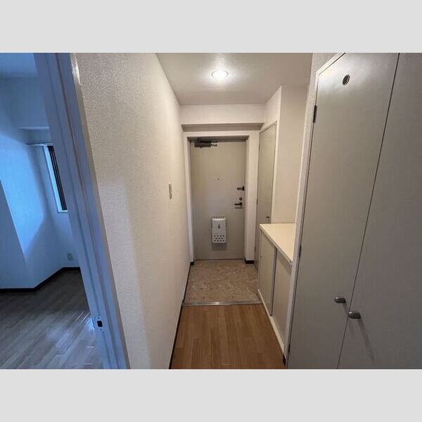 エクセルハイム海宝201号室 玄関