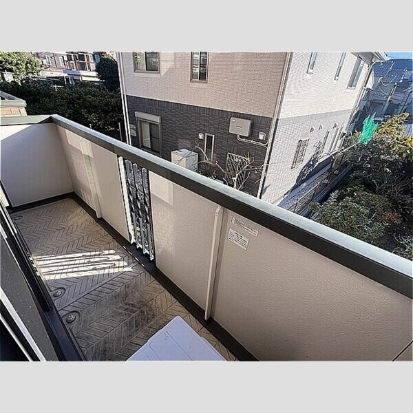 グリシーヌ102号室 バルコニー