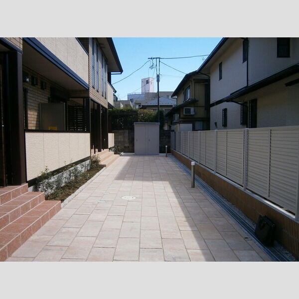 Excellent国立 オートロック内共用部