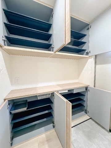 ル・ドージュ1階 玄関