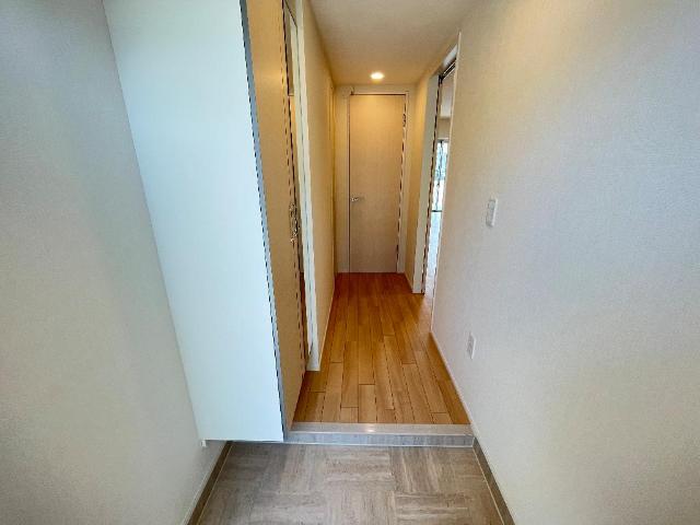 ウエストリーフⅡ 玄関