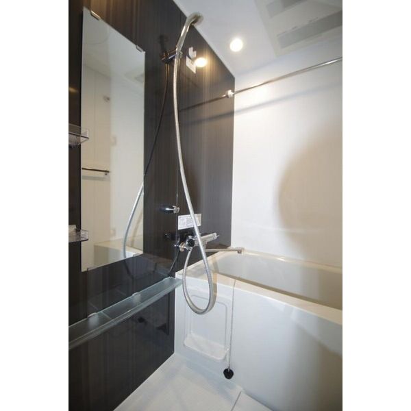 アビタ住吉302号室 お風呂