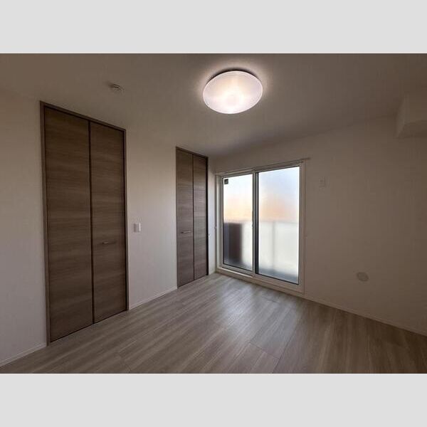 メゾン　シャルム302号室 洋室