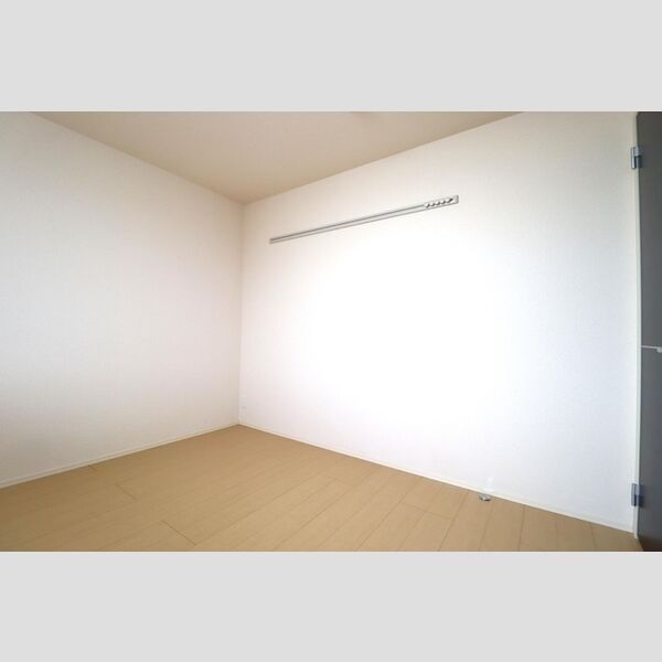 グランフォート101号室 同建物別部屋の参考画像