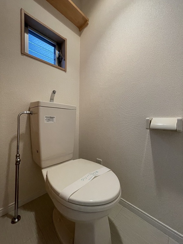 ティエラ1階 トイレ