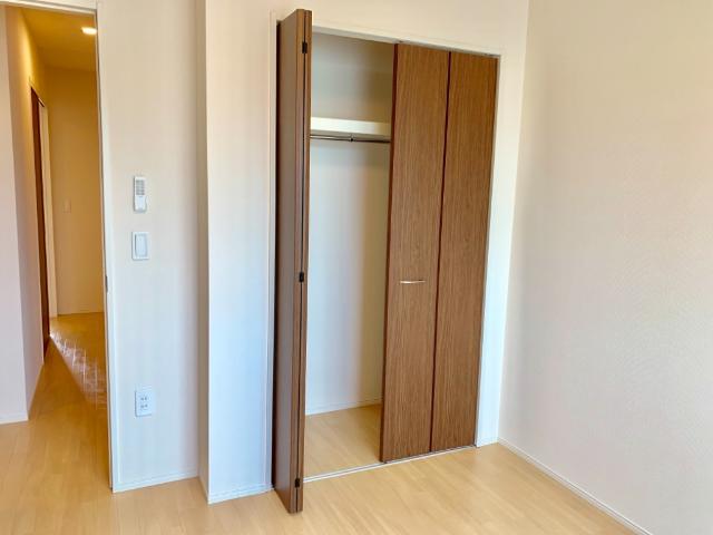 アジュール　ブラン クローゼット