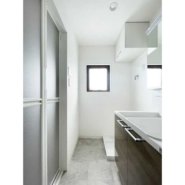 第六竹石マンション301号室 内観