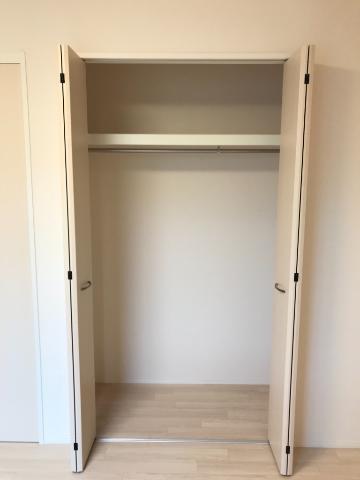 サニーコート 洋室クローゼット