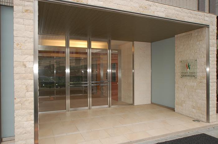 ステージファースト上池台 エントランス