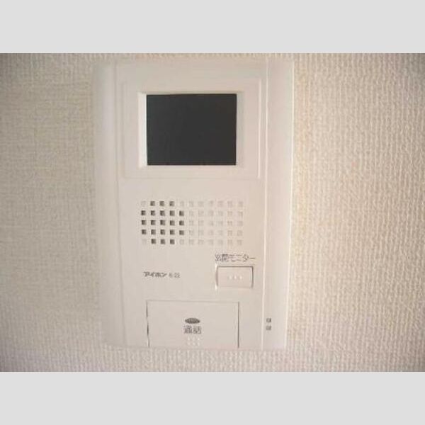 プレミアムコート102号室 カラーTVインターホン