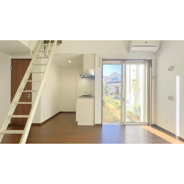 ｌｉｆｅｓｈｉｐ湘南辻堂ｻﾝﾄﾘｰﾆ リビング