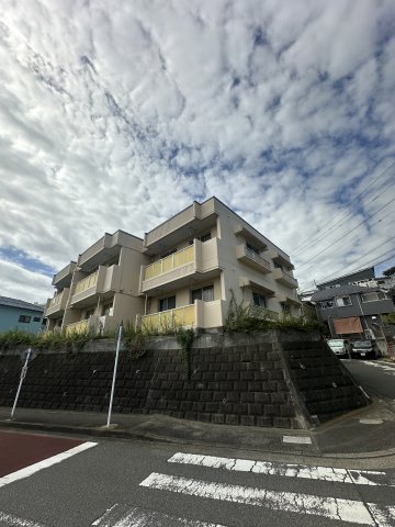 エミネンス湘南201号室 外観