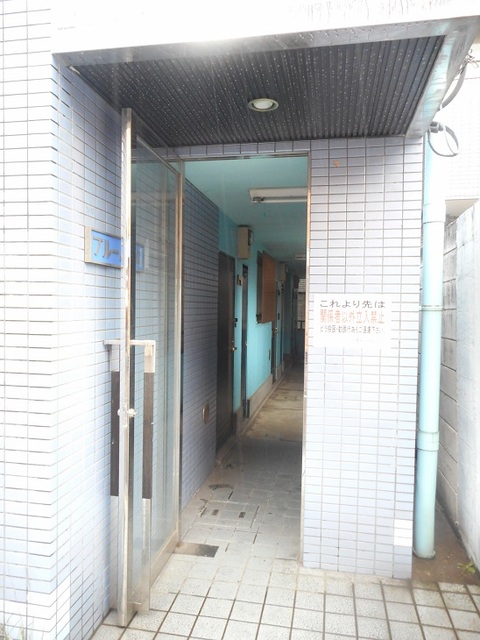 ブルーハイム エントランス