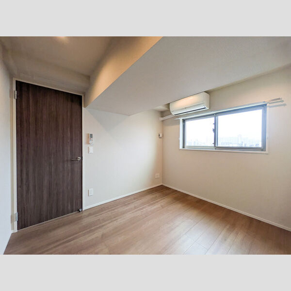 サンジョイアゼロ606号室 洋室5.8帖