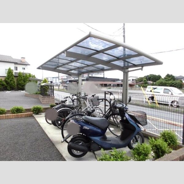 グランドステージ207号室 駐輪場