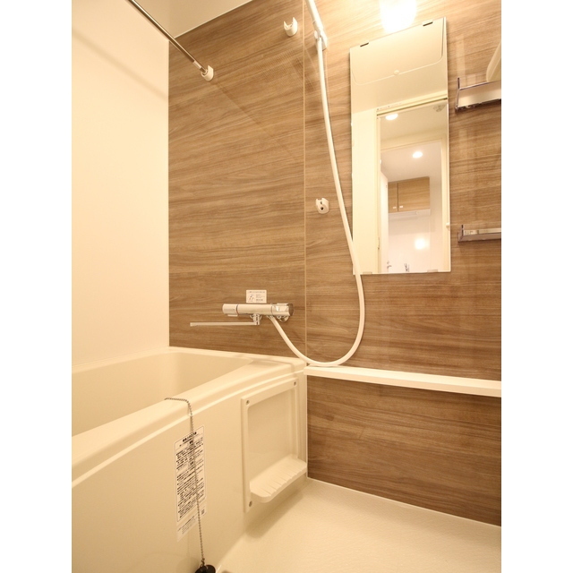 プレール・ドゥーク赤塚405号室 お風呂