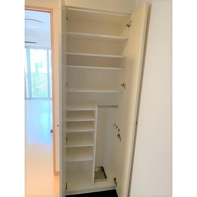 Conde相模原1104号室 シューズボックス